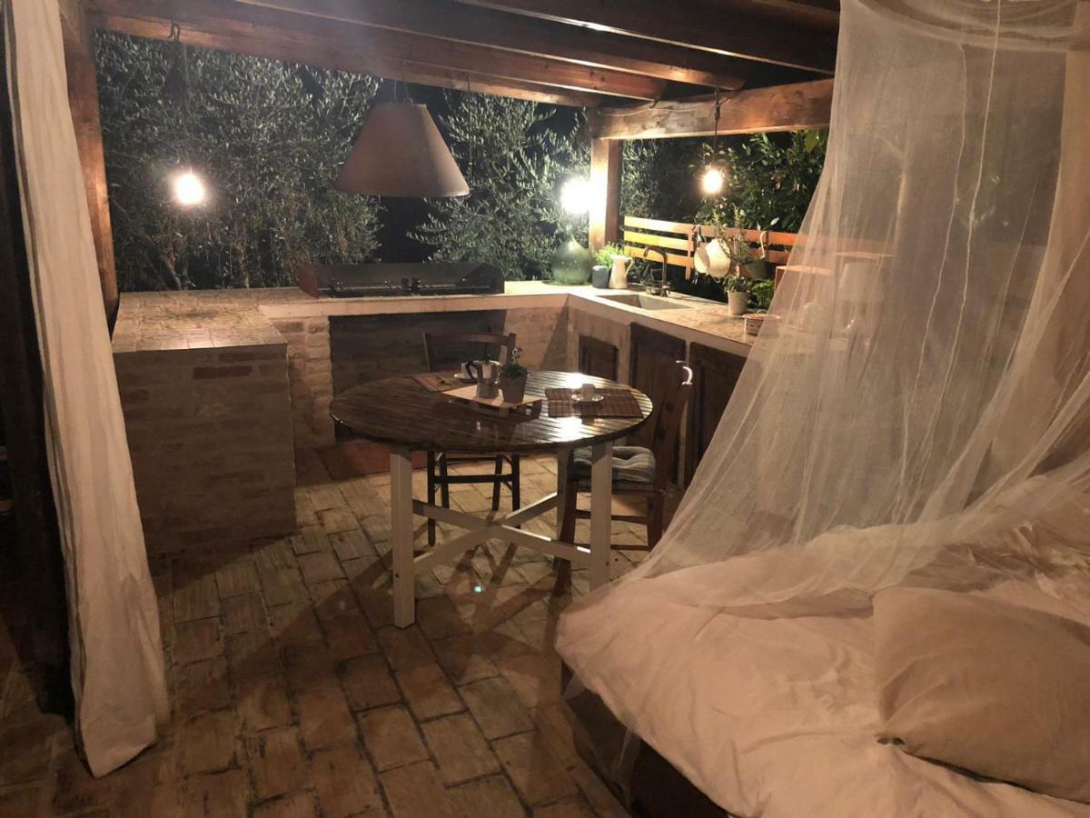 La Vigna Countrybnb Montottone Eksteriør bilde